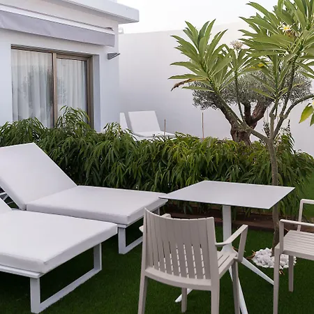 Silvi By Tam 5* 普拉亚戴尔雷安格莱斯