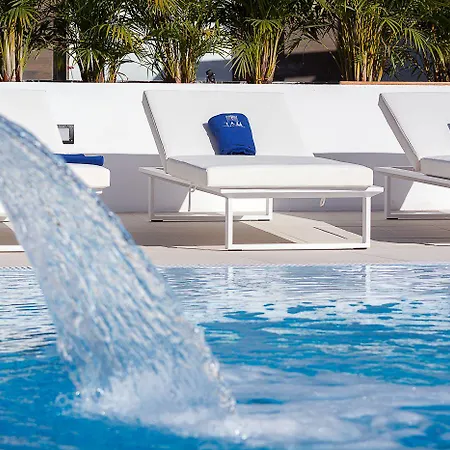 Silvi By Tam 5* 普拉亚戴尔雷安格莱斯