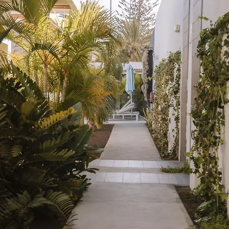 Silvi By Tam 普拉亚戴尔雷安格莱斯