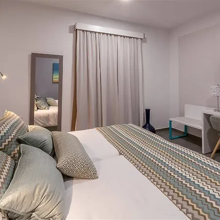 Silvi By Tam 普拉亚戴尔雷安格莱斯